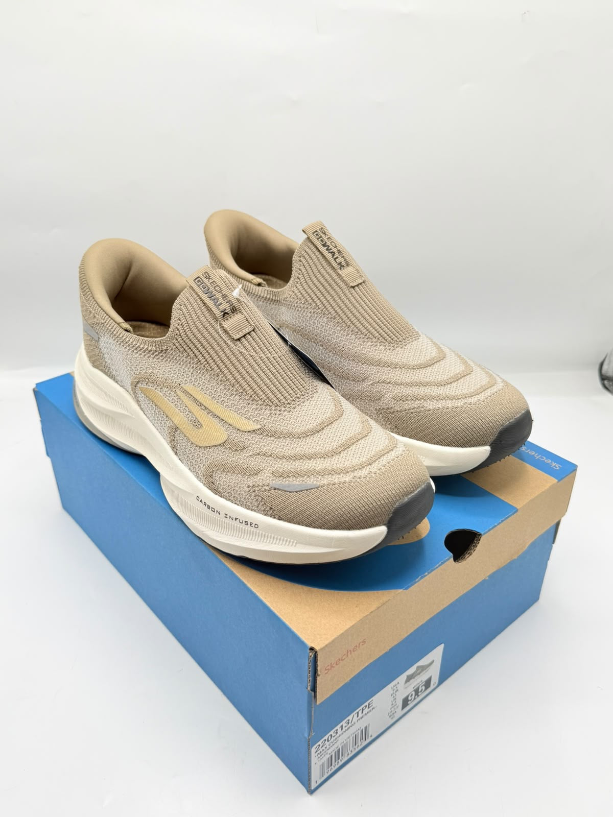 Skechers hyper burst boost