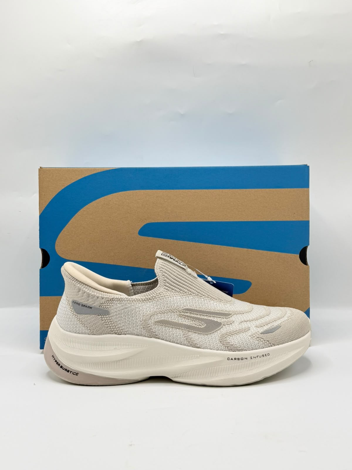 Skechers hyper burst boost