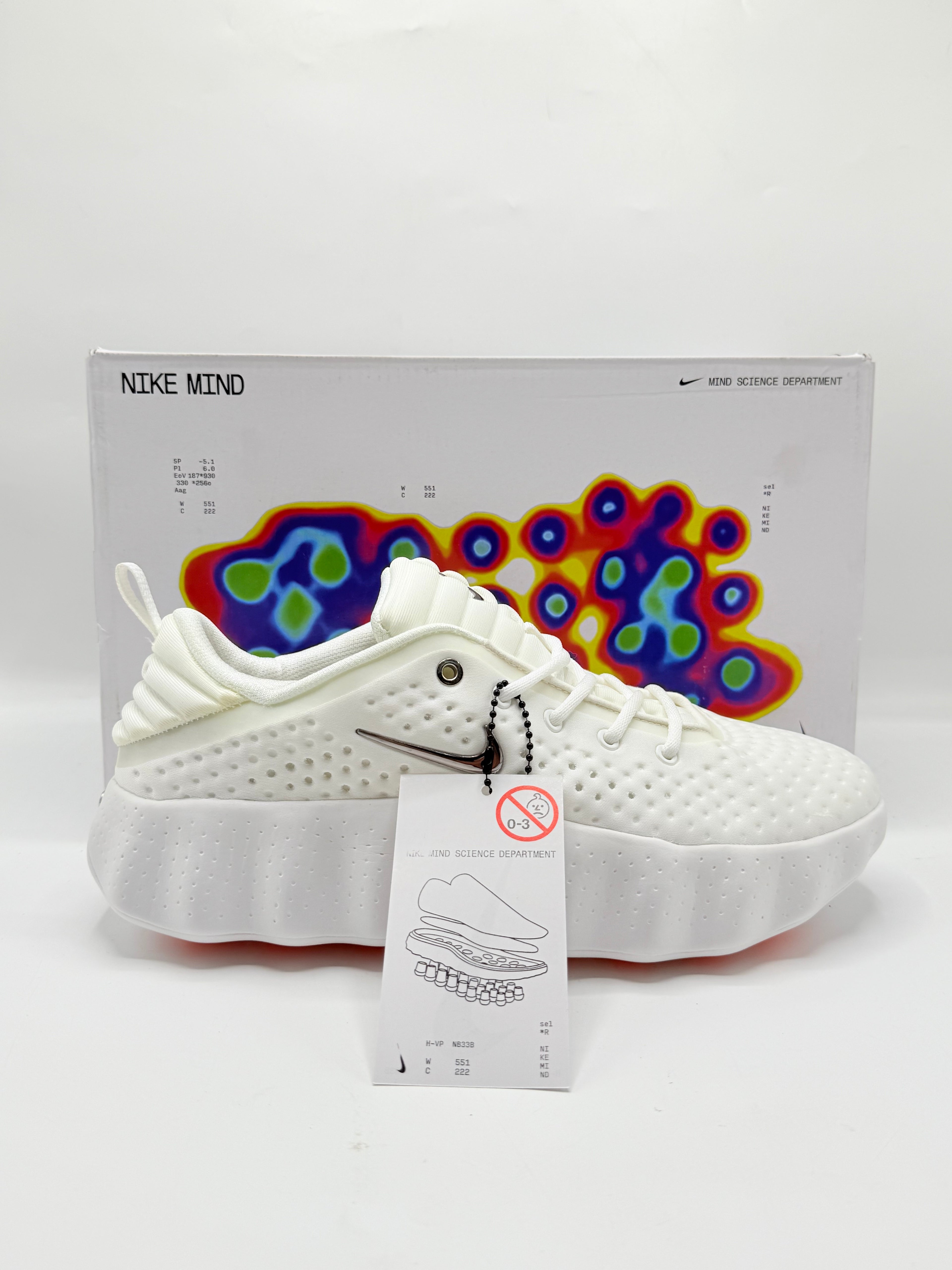 Nike Mind 002 white
