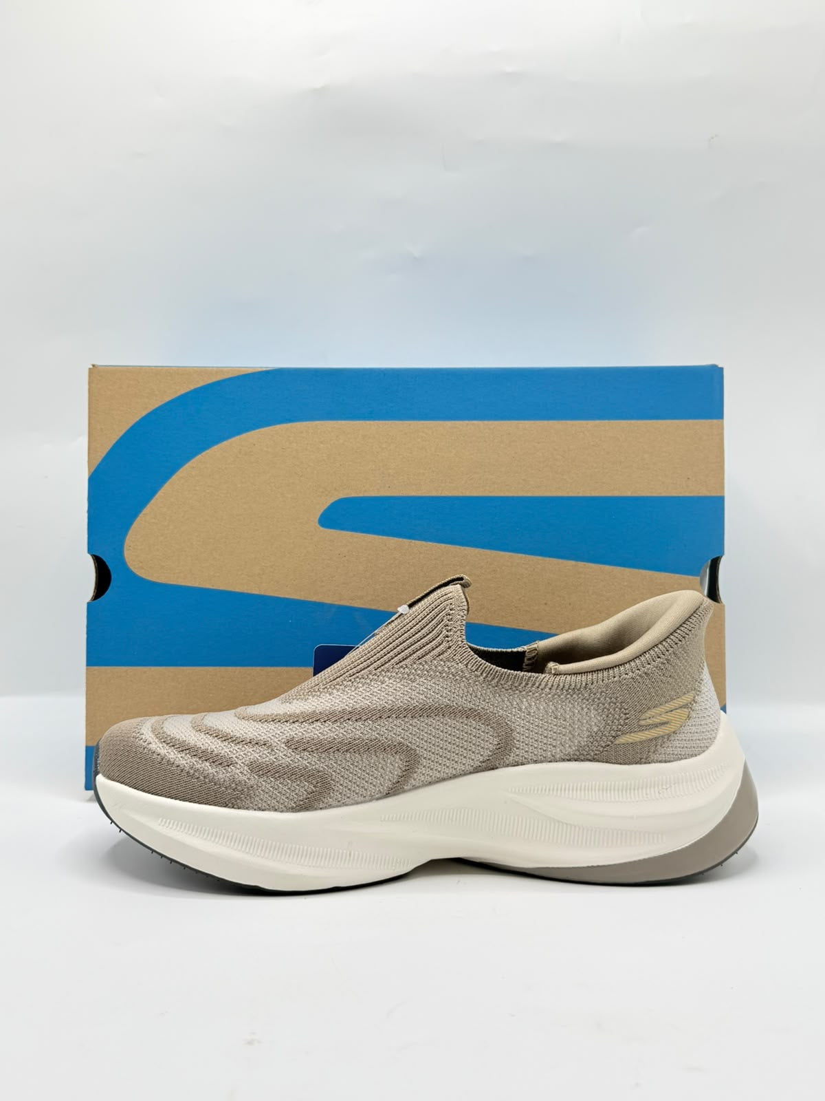Skechers hyper burst boost