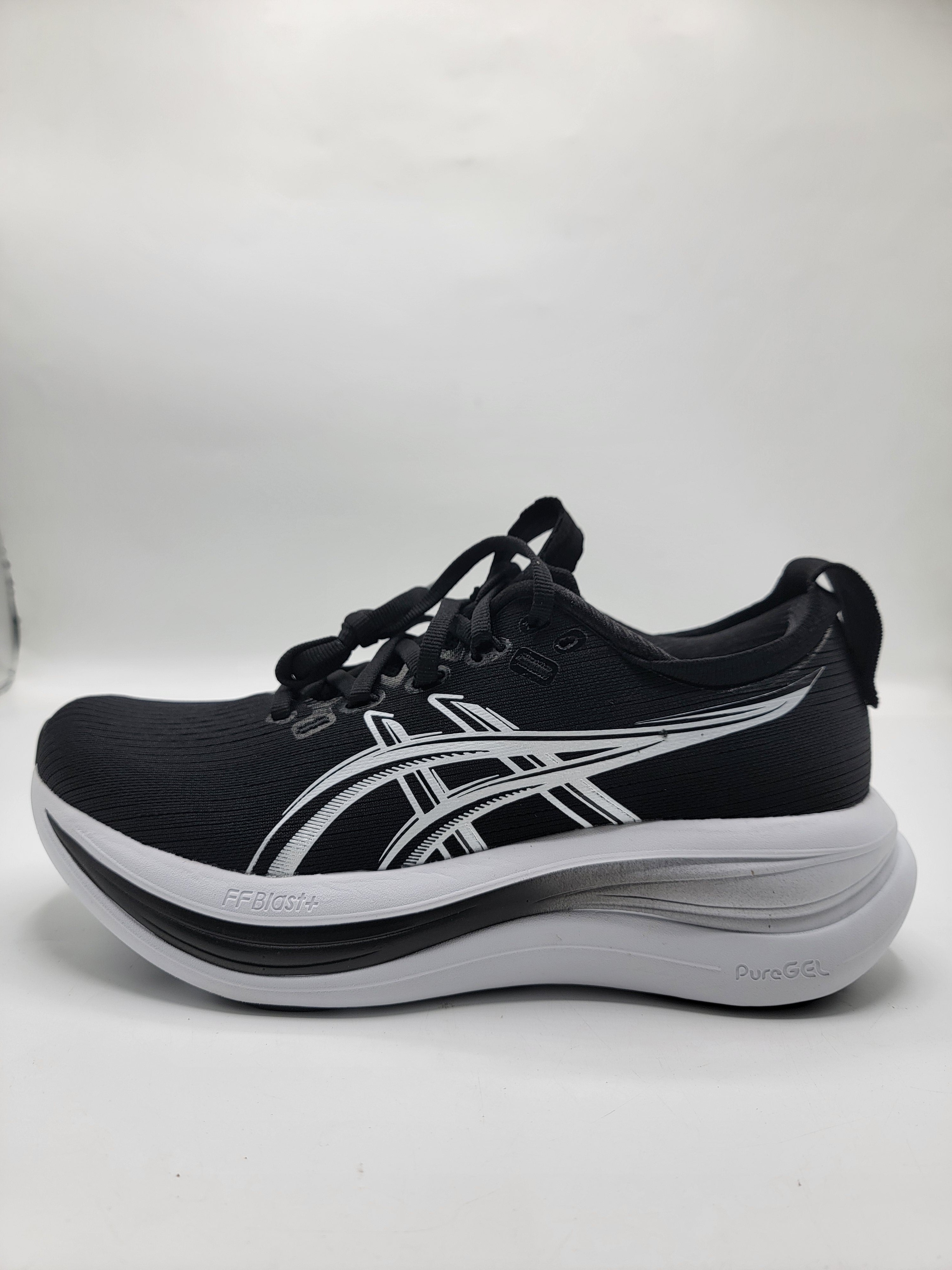 Asics Gel-Nimbus 28
